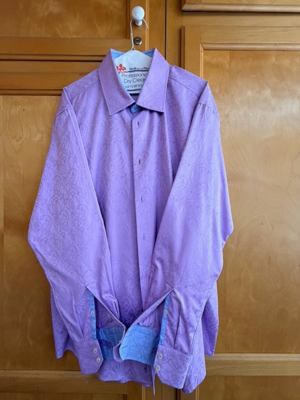 Robert Graham 2XL